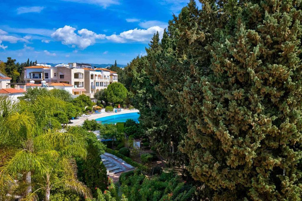 Penthouse Carina Appartement Paphos Buitenkant foto