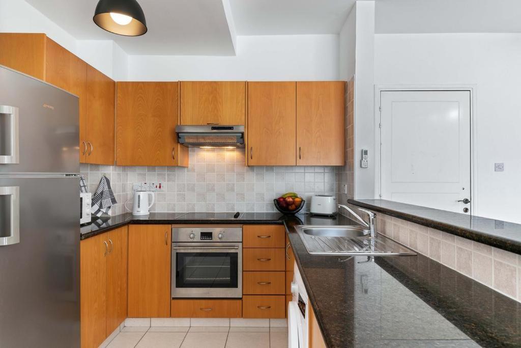 Penthouse Carina Appartement Paphos Buitenkant foto